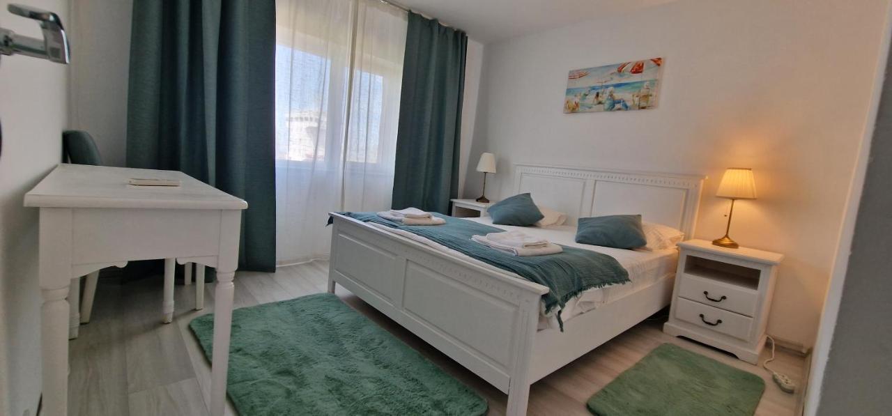 Musura Bay Apartments スリナ エクステリア 写真